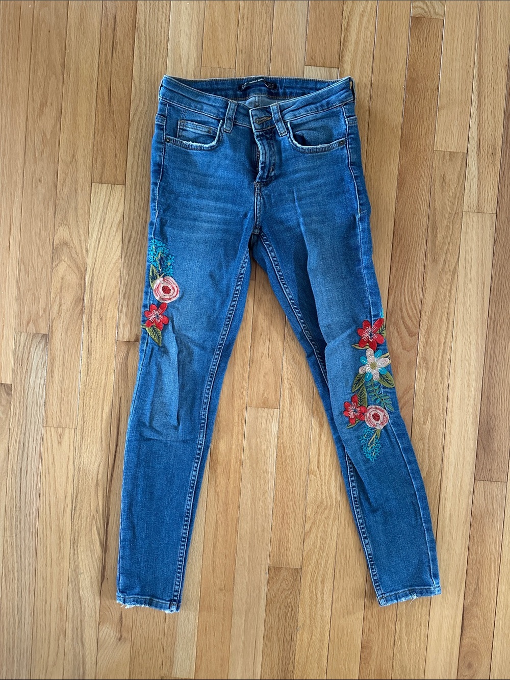 Zara Embroidered Floral Skinny Jeans - Women